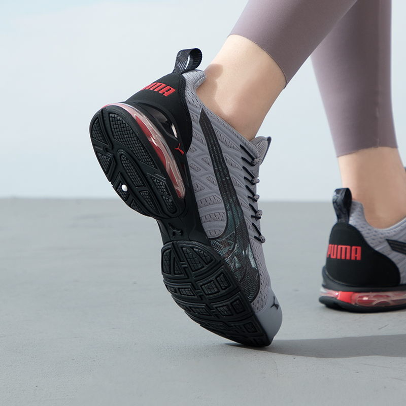 Мужская и женская обувь Puma:  – обзор и цена Lightweight Road Running Shoes